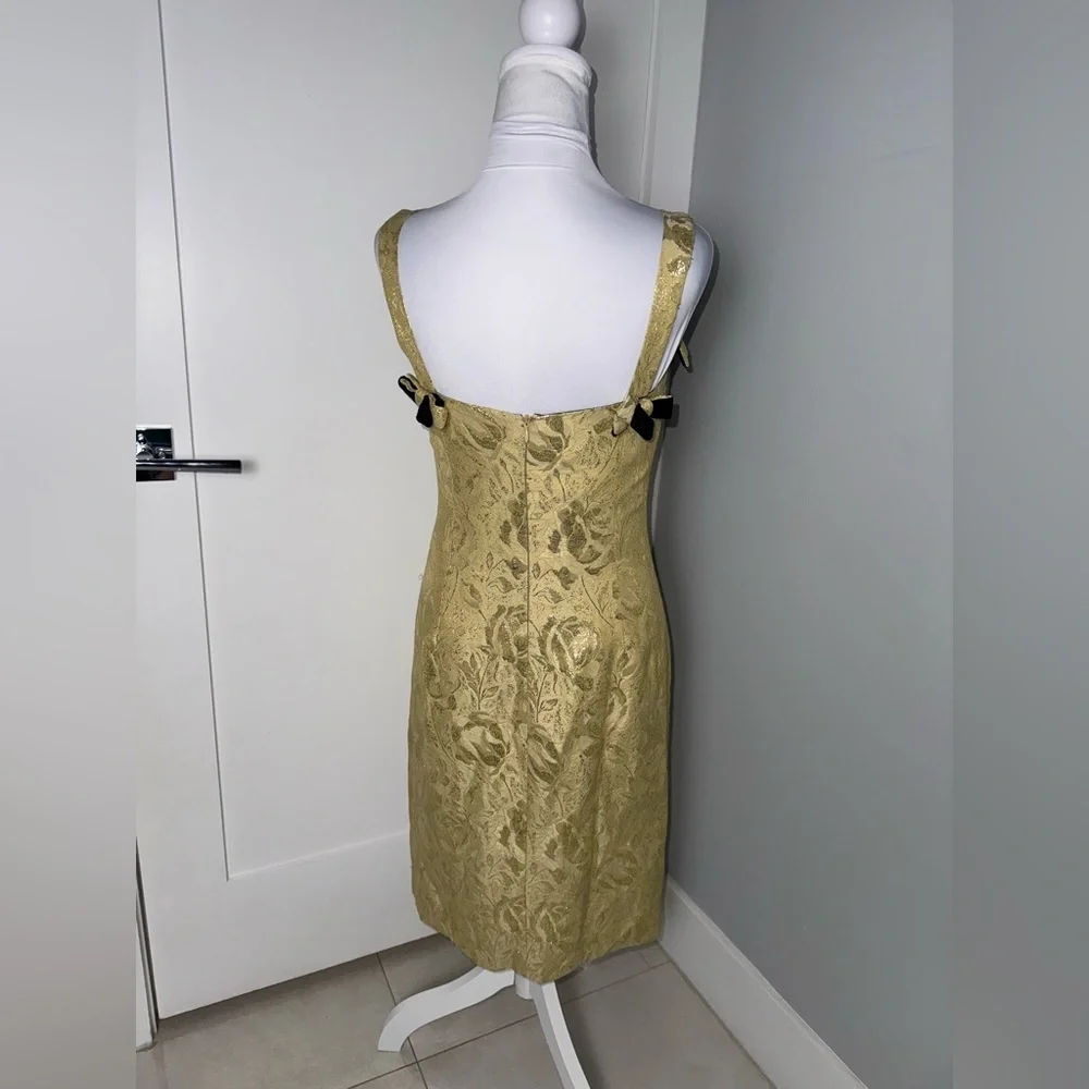 Dolce & Gabbana NWT Jacquard Dorato Dress in Gold/ Size 6 - Picture 5 of 7